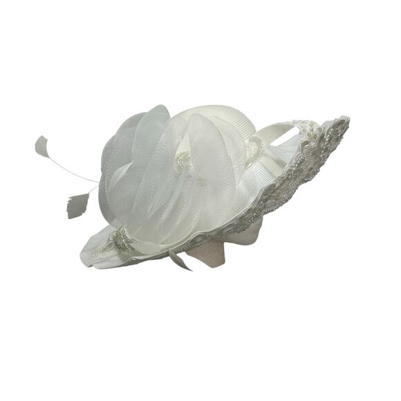 Vintage White Ms. Divine Church Derby Formal Wedding HAt with box - Picture 3 of 8